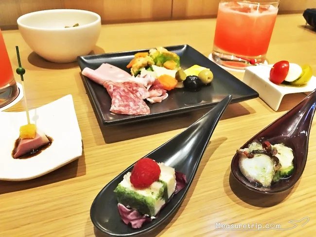 ザ・プリンス さくらタワー東京 エグゼクティブラウンジ クラブラウンジ