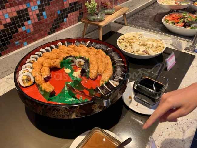 ロイヤルハワイアンホテル ラウンジ