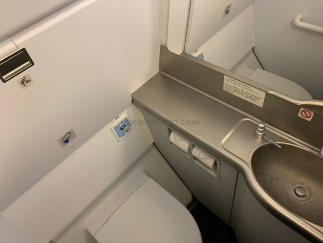 ピーチ A322 エコノミークラス