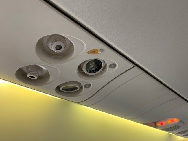ANA Q400