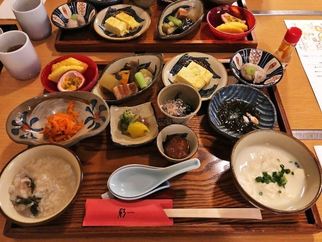 ルネッサンス リゾート 沖縄 朝食 和食 レビュー 口コミ