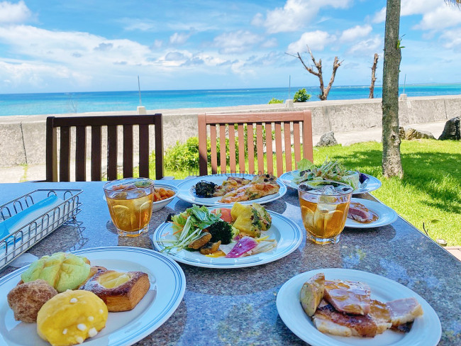 ルネッサンス沖縄 無料 ランチ 口コミ レビュー