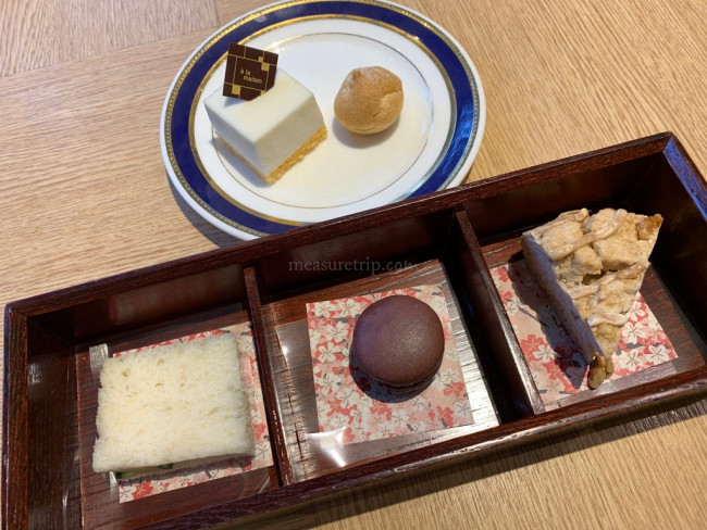 ザ プリンス 京都宝ヶ池 ラウンジ