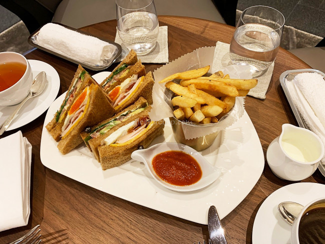 JWマリオット奈良 ロビーラウンジ&バー