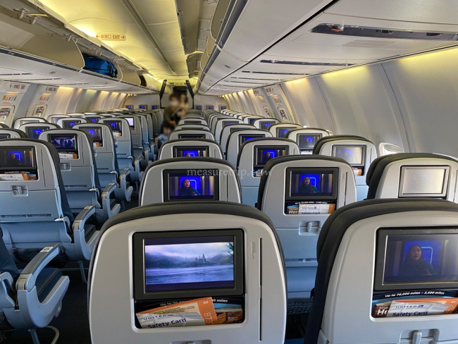 ユナイテッド航空 グアム エコノミークラス B738