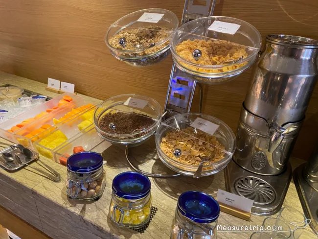 シェラトングランド台北ホテル ラウンジ アルコール 無料 夕食