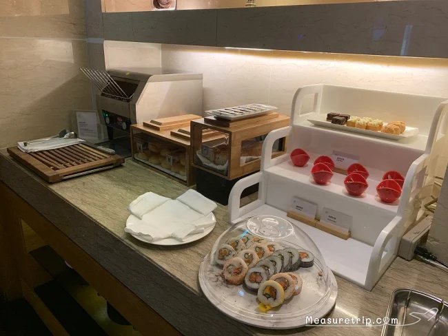 シェラトングランド台北ホテル ラウンジ アルコール 無料 夕食