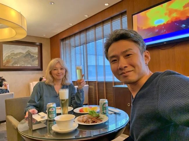 シェラトングランド台北ホテル ラウンジ アルコール 無料 夕食