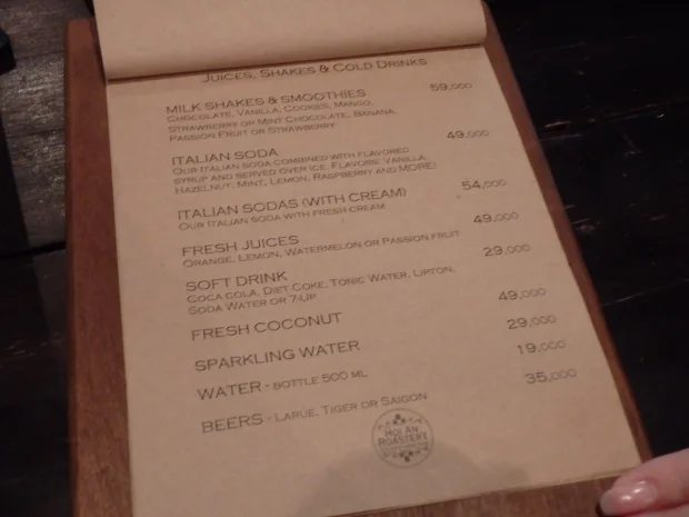 ベトナム・ホイアンの美味しいおすすめカフェ・HOI AN ROASTERY's MENU（メニュー・価格付）