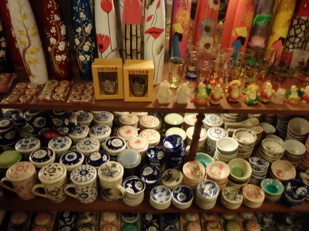 [ベトナム・ホイアン旅行記29] 2日目・ホイアンHOI AN旧市街でお土産探し1