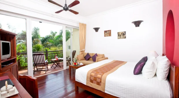 ビクトリアホイアン ビーチリゾート