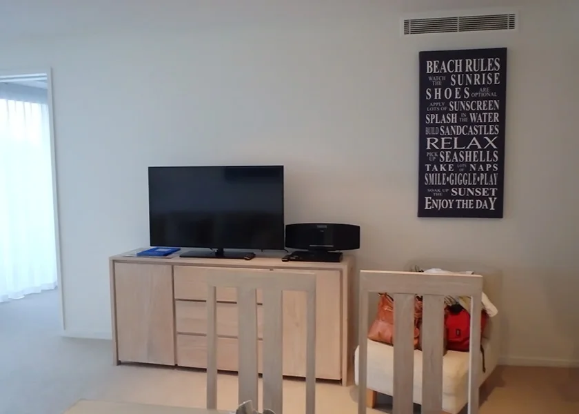 [ゴールドコーストの絶景ビーチへ格安GW旅行記16] 2日目・プール付きのお部屋(前編)