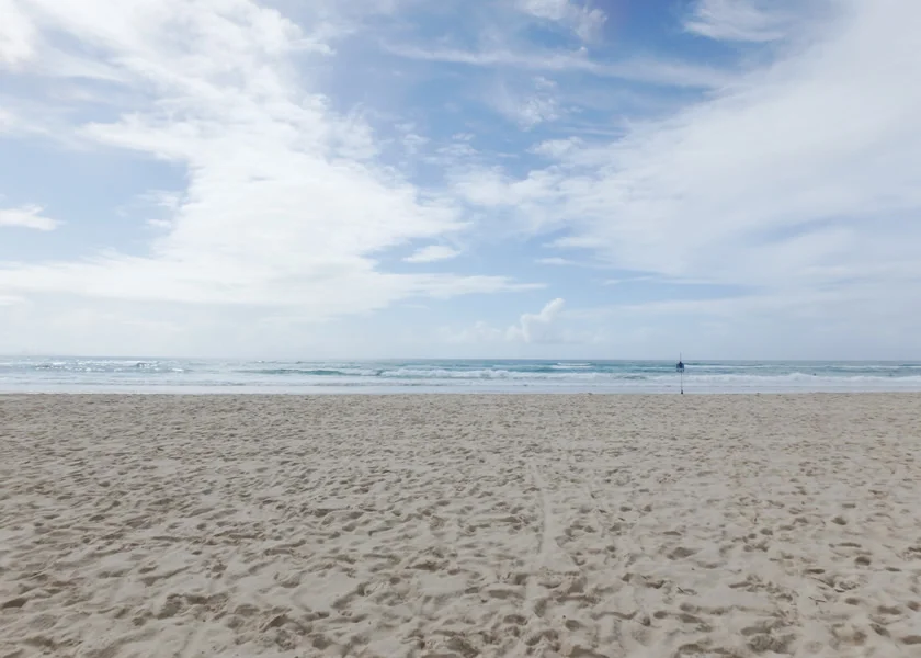 [ゴールドコーストの絶景ビーチへ格安GW旅行記21] 3日目・これはすごい・・絶景のビーチ