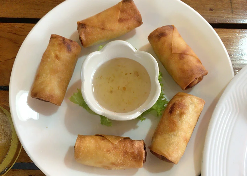 [夫婦で行くタイ・パタヤ旅行記14] ニューハーフショーの前に腹ごしらえ