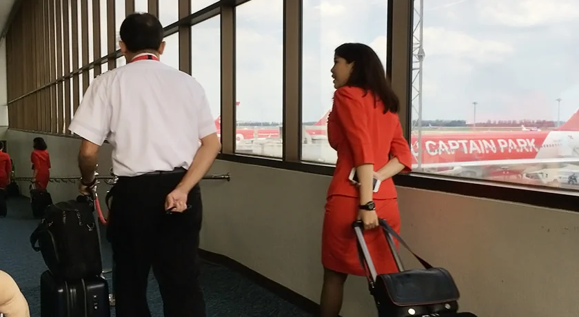 [夫婦で行くタイ・パタヤ旅行記25] え!?小一時間も並んだのに・・・