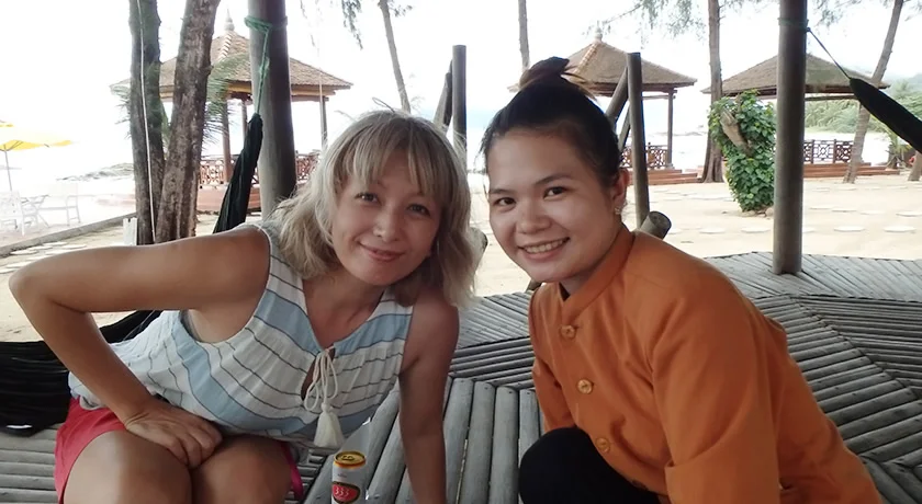 [雨季で格安！ベトナム・フーコック島旅行記32] ハンモックに揺られてお昼前から「333」