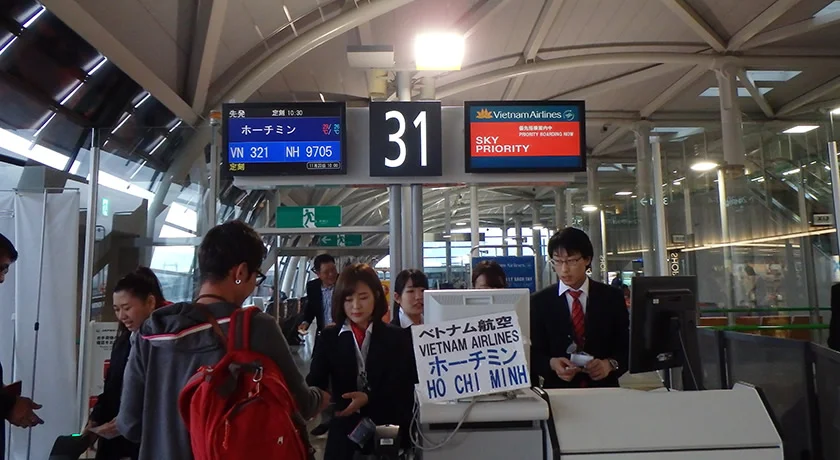 [常夏のシンガポール・クリスマス旅行記11] ベトナム航空 VN321便はエアバスA350＆機内食