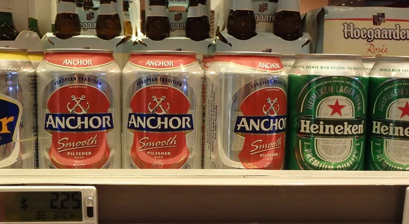 [常夏のシンガポール・クリスマス旅行記22] シンガポールのスーパーでは冷えたビールは25セント増し!?