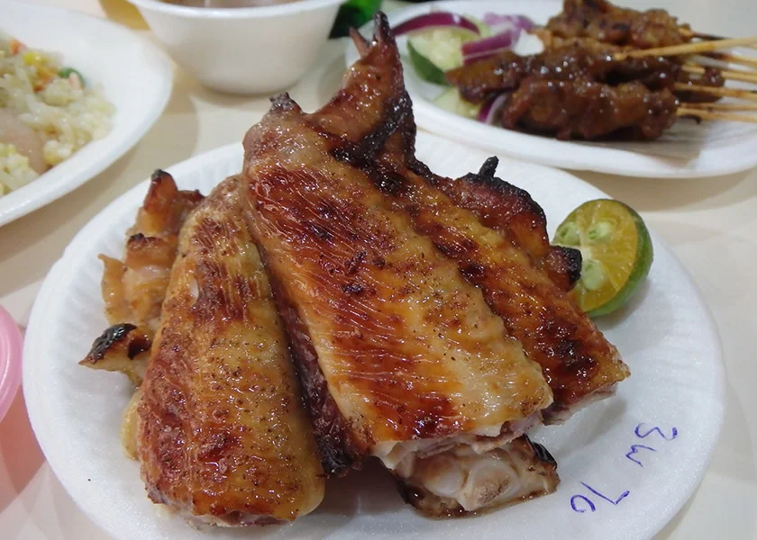 [常夏のシンガポール・クリスマス旅行記33] シンガポールのホーカーズ・ニュートンフードセンターに鶏肉はあった!