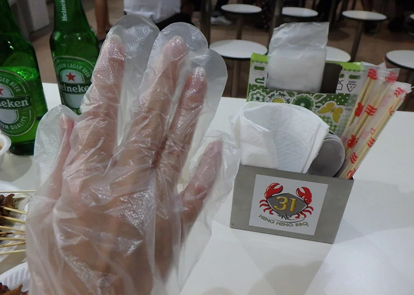 [常夏のシンガポール・クリスマス旅行記33] シンガポールのホーカーズ・ニュートンフードセンターに鶏肉はあった!