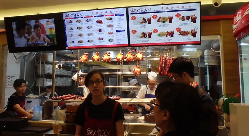[常夏のシンガポール・クリスマス旅行記38] ホーカーズの未来形？「香港油鶏飯麺 - CHAN」