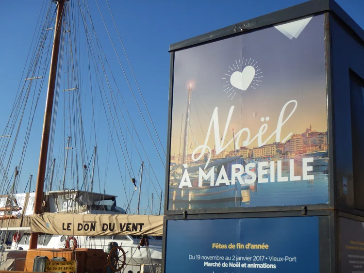 [初海外の両親を連れて冬の地中海クルーズ旅行記44] 4日目・さすが南フランス、真冬でもマルセイユは防寒要らず。