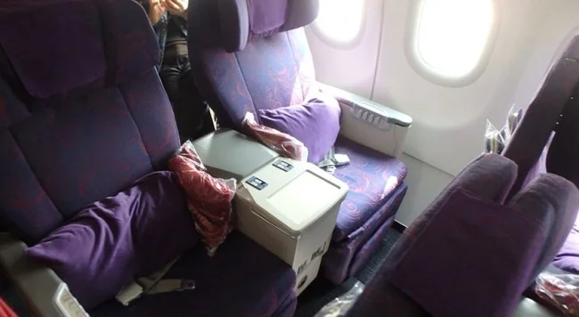 [LAからメキシコクルーズ＆ディズニーランド旅行記14] 中国国際航空CA928(NH5723 / ANAとの共同運行)のエコノミーの機内の様子 | 搭乗記