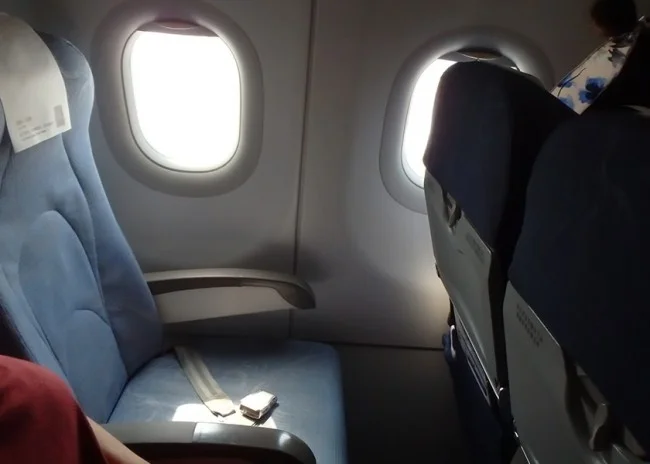 [LAからメキシコクルーズ＆ディズニーランド旅行記14] 中国国際航空CA928(NH5723 / ANAとの共同運行)のエコノミーの機内の様子 | 搭乗記