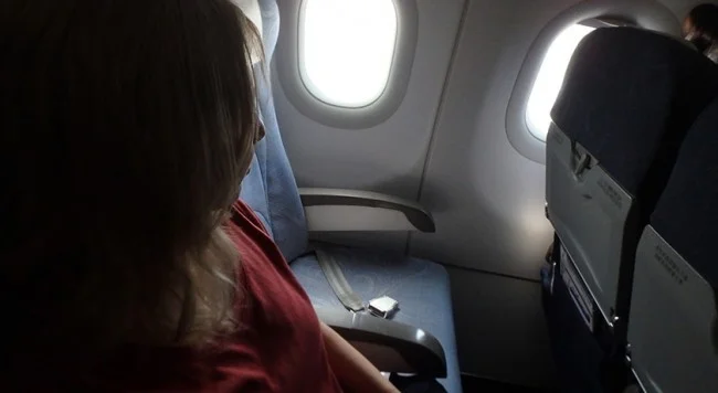 [LAからメキシコクルーズ＆ディズニーランド旅行記14] 中国国際航空CA928(NH5723 / ANAとの共同運行)のエコノミーの機内の様子 | 搭乗記