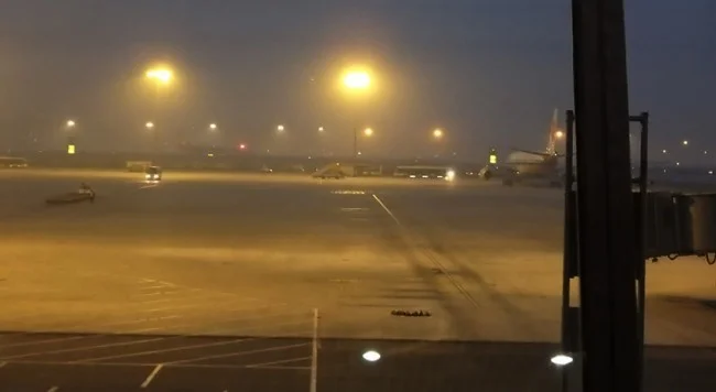[LAからメキシコクルーズ＆ディズニーランド旅行記17] 北京首都空港の第二ターミナルのカフェ(喫茶店?)に入ってみる。