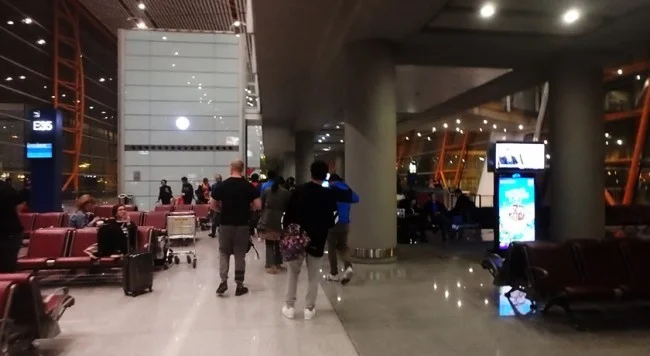 [LAからメキシコクルーズ＆ディズニーランド旅行記17] 北京首都空港の第二ターミナルのカフェ(喫茶店?)に入ってみる。