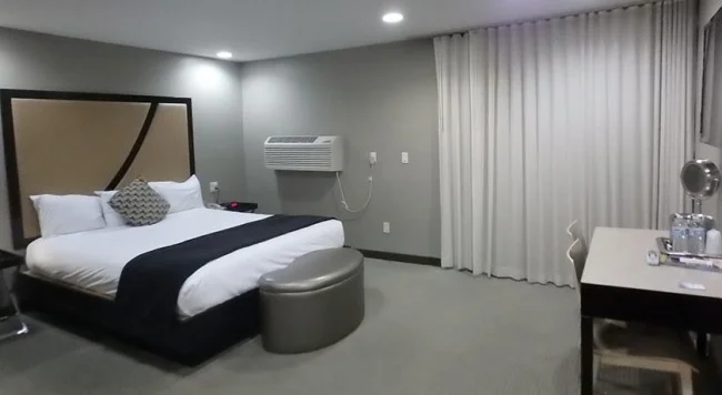 [LAからメキシコクルーズ＆ディズニーランド旅行記20] ハモサビーチのホテル「Grand View Inn」に到着。