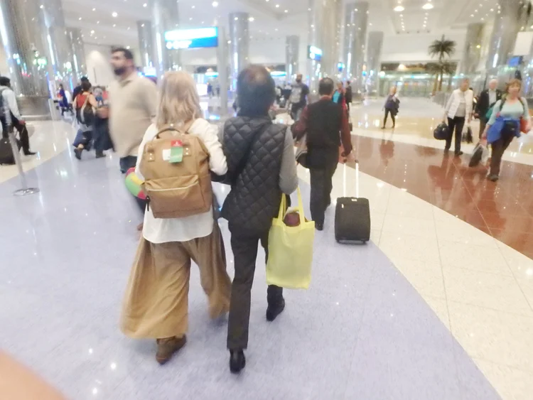 [初海外の両親を連れて冬の地中海クルーズ旅行記65] 7日目・ドバイ国際空港で…風邪気味で喉が痛いんですbyモリオ