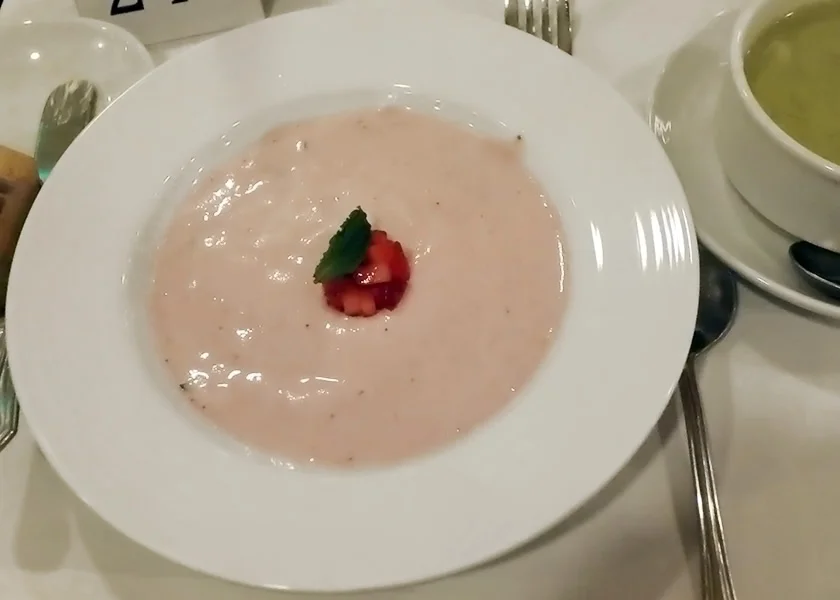 [LAからメキシコクルーズ＆ディズニーランド旅行記36] 今日のドレスコードはガラ！お洒落してディナー!