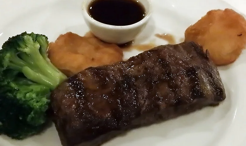 [LAからメキシコクルーズ＆ディズニーランド旅行記36] 今日のドレスコードはガラ！お洒落してディナー!