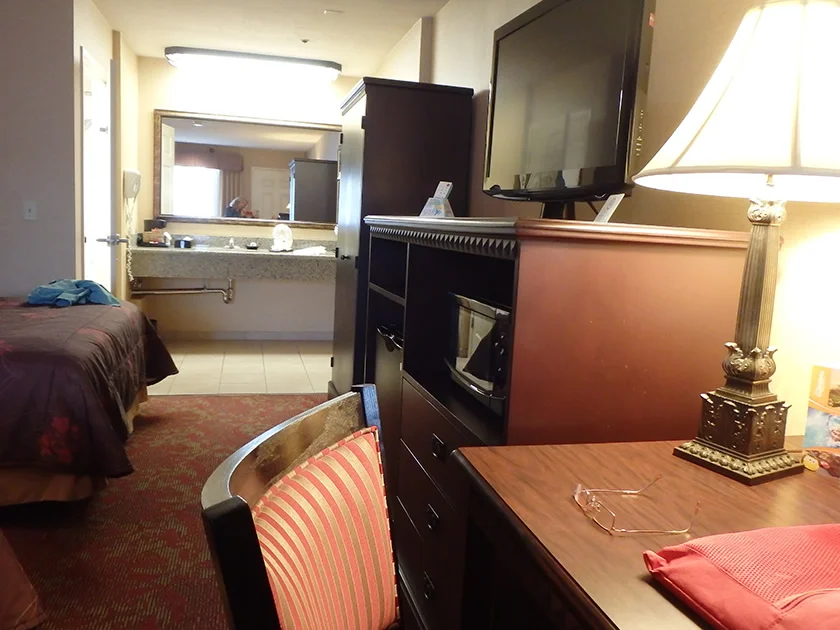 [LAからメキシコクルーズ＆ディズニーランド旅行記63] ディズニーグッドネイバーホテル・Castle Inn And Suites