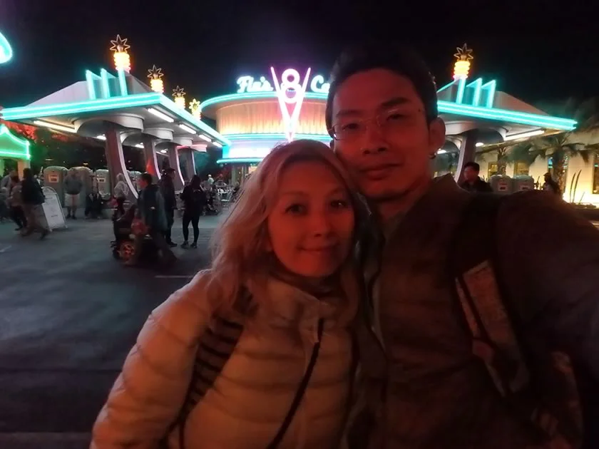 [LAからメキシコクルーズ＆ディズニーランド旅行記65] え!?ワールドオブカラーのファストパス持ってるのに「椰子の木の幹」ビュー!?