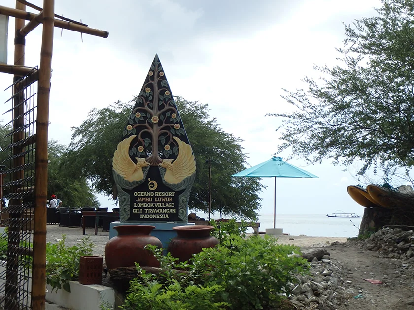 [インドネシアのパリピ秘境・ギリ島旅行記20] 2日目・ギリエコヴィラズへ!チドモ(Cidomo / 馬車)でGO!