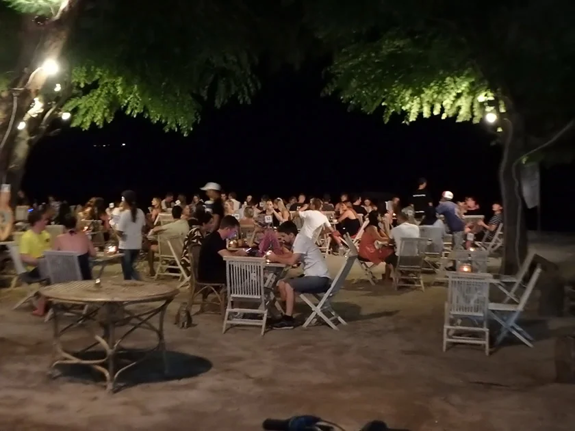 [インドネシアのパリピ秘境・ギリ島旅行記34] ギリ・トラワンガン島のナイトマーケット(前編)