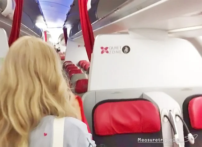【実体験レポート】エアアジアX・ハワイ線の機内の様子と座席シートの広さ / LCC AirAsia