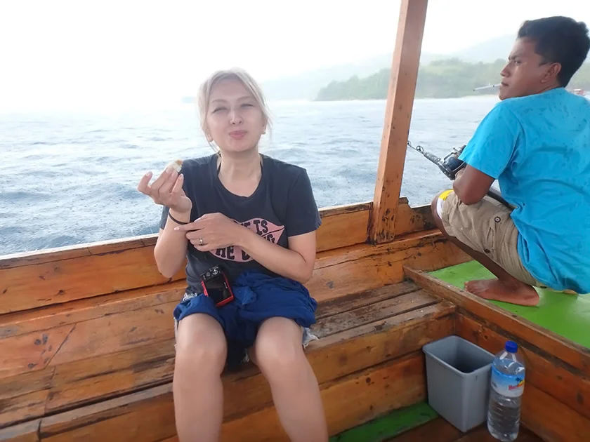 [インドネシアのパリピ秘境・ギリ島旅行記44] 初めての旅行先での釣り。そしてその成果は?