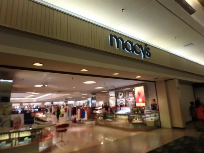 [エアアジアで行く激安ハワイ旅行記33] ハワイでレンタカーを借りると「Macy’s - メイシーズ」が15%オフになる・・かも?
