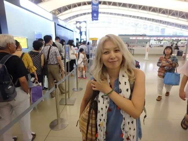 [タイの秘境・ピピ島とプーケットを巡る旅行記8] お盆の関空はチェックインカウンターも長蛇の列。