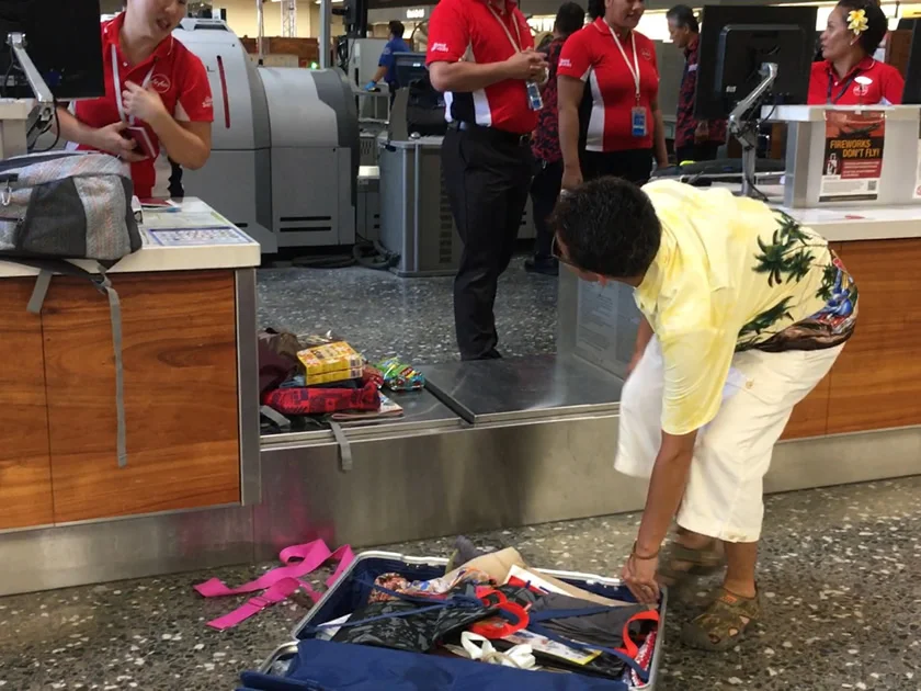 [エアアジアで行く激安ハワイ旅行記40] まさかの受託荷物20kg超え。超過料金はなんと100ドル(汗)