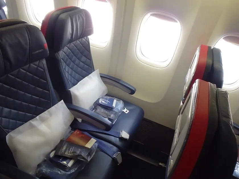 [片道1万円！？激安サンフランシスコ旅行記8] 無償アップグレードでゲット！デルタ航空・コンフォートプラス席の搭乗レビュー