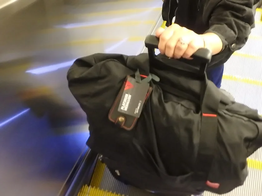 [片道1万円！？激安サンフランシスコ旅行記11] ロサンゼルス国際空港で国内線に乗換。30番ゲートは何処だ?