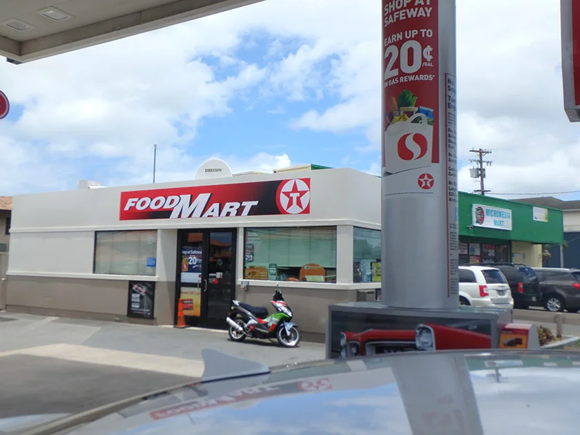 アメリカのガソリンスタンドで日本のクレジットカードは使用できる？