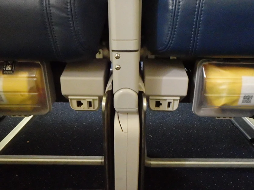 [片道1万円！？激安サンフランシスコ旅行記62] デルタ航空 DL007便(B777)の機内の様子と機内食・搭乗記レビュー。
