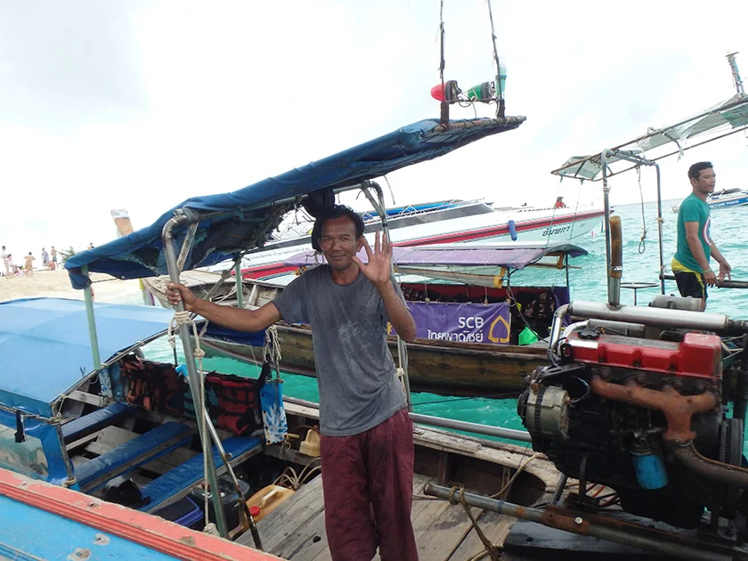 [タイの秘境・ピピ島とプーケットを巡る旅行記38] バンブーアイランドも観光客でいっぱい。