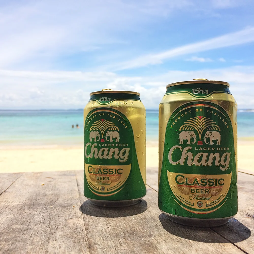 [タイの秘境・ピピ島とプーケットを巡る旅行記41] ピピ島のビーチは晴れるとスゴいことになる。